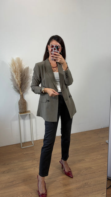 Blazer Tila