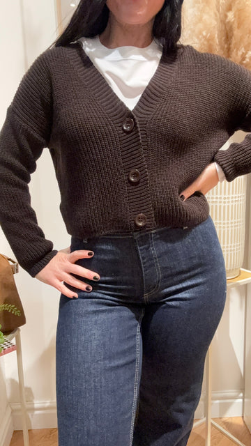 Cardigan tre bottoni